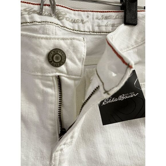Eddie Bauer Womens Stretch Slightly Curvy Straight Leg Jeans Size 4 White NWT - Picture 3 of 13